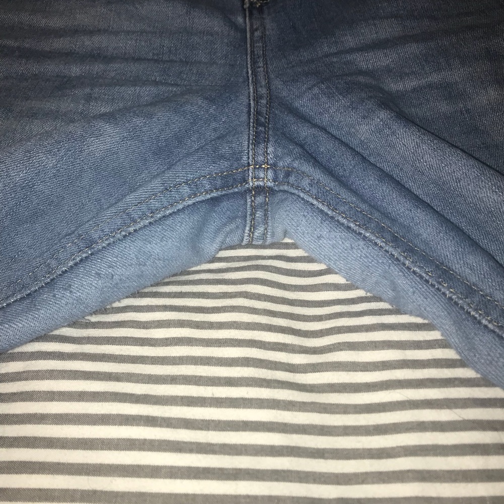 Straight Jean - Picture 3 of 4